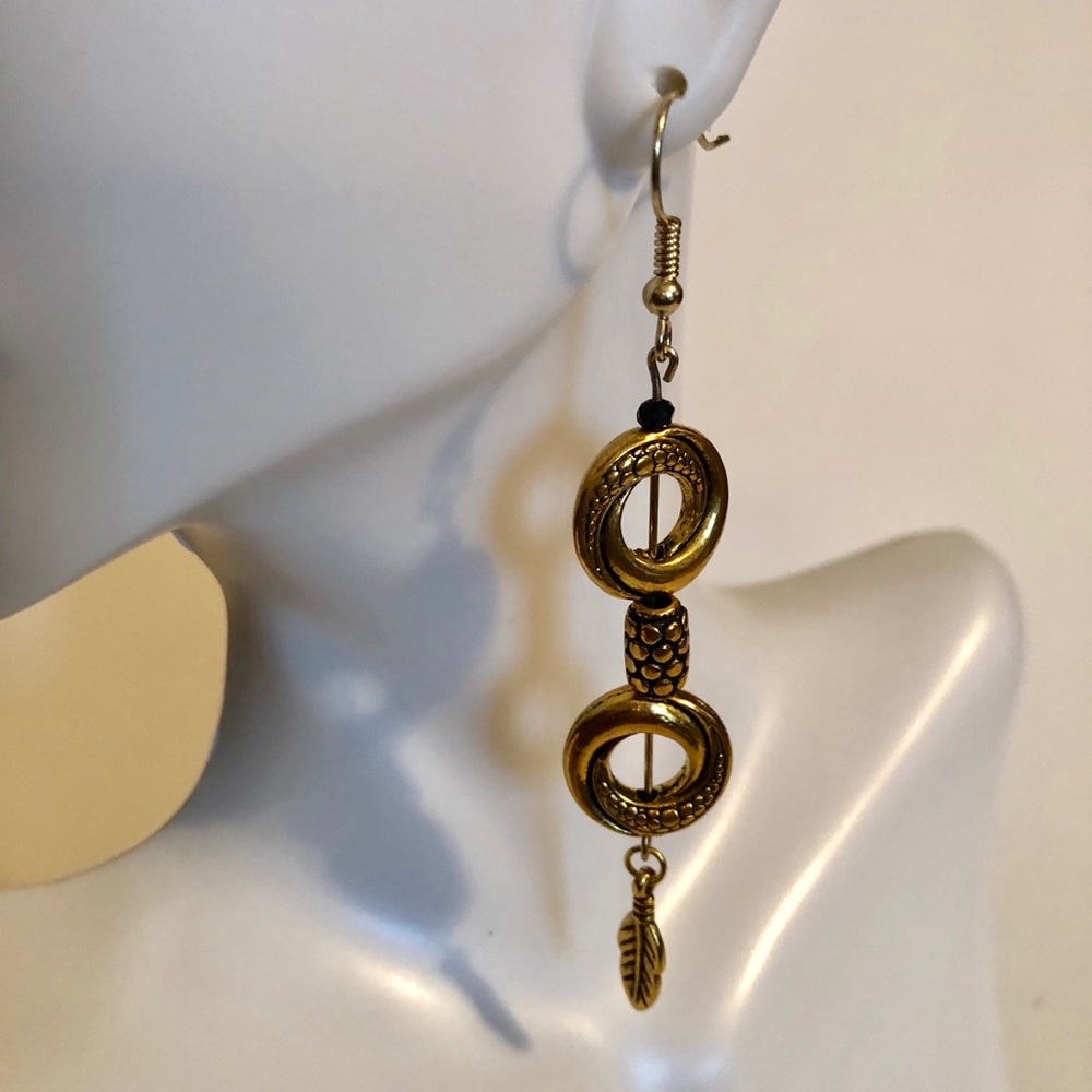 Handmade Gold Tone Pewter Dangle Earrings 2.5” NWT